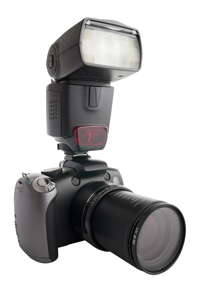 2022 Buying Guide to Detachable Camera Flash: How to Choose and 10 Bes