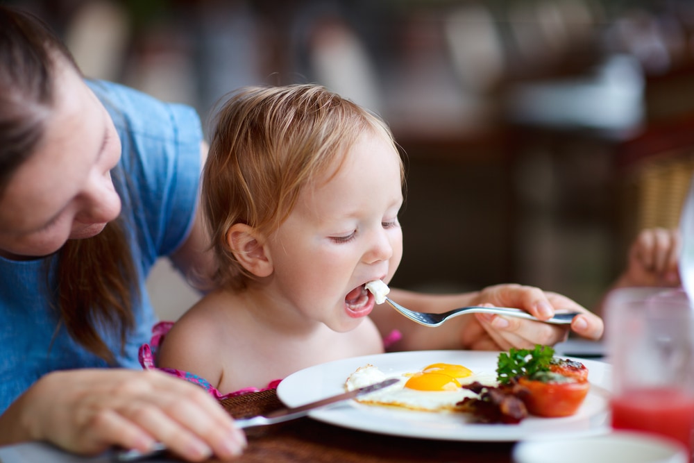How to Make Your Child Eat Healthy