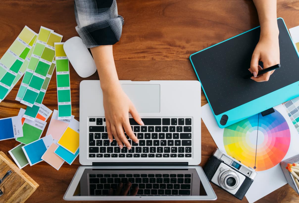 10 Graphic Design Skills to Become a Successful Designer