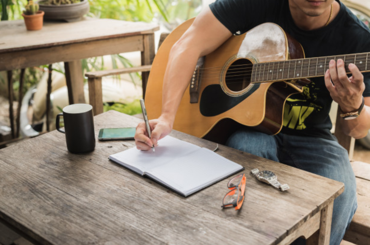 How To Learn Guitar Fast 10 Proven Ways Shaw Academy